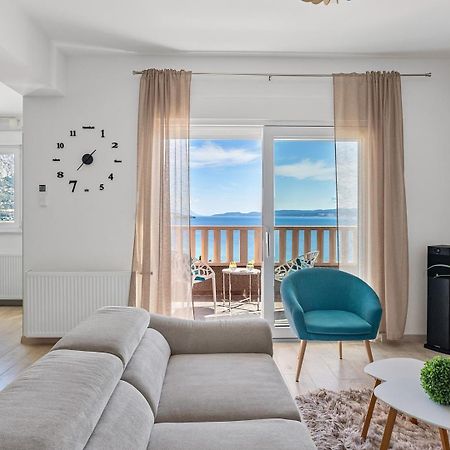 Villa Matan - Only 200M From The Sandy Beaches, Private 28M2 Pool Omiš Exteriör bild