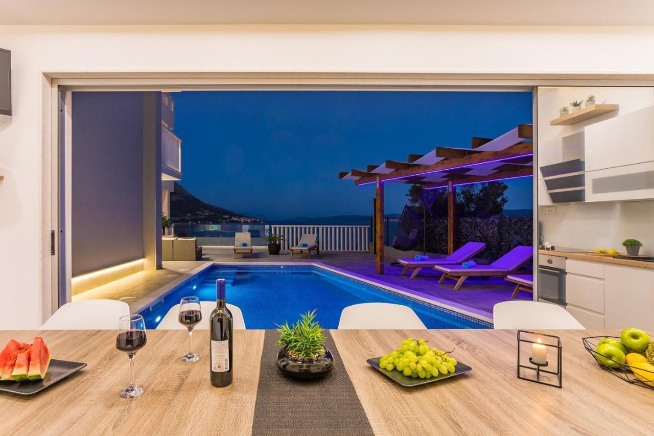 Villa Matan - Only 200M From The Sandy Beaches, Private 28M2 Pool Omiš Exteriör bild
