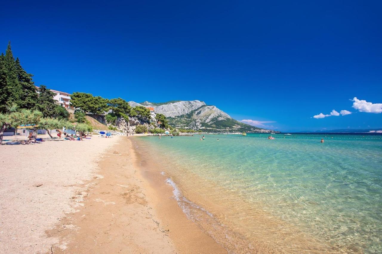 Villa Matan - Only 200M From The Sandy Beaches, Private 28M2 Pool Omiš Exteriör bild